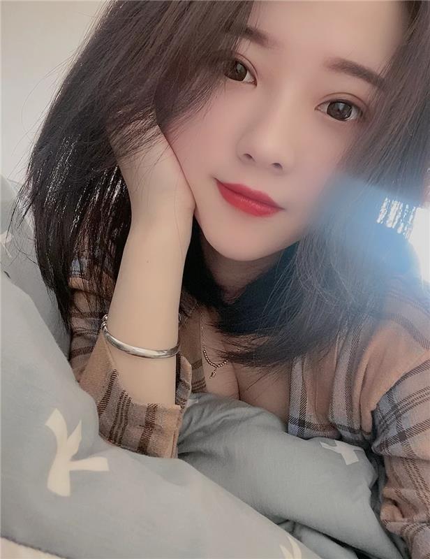 西安颜值很高的嫩妹